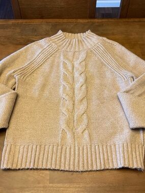 Tommy Hilfiger Cream Cable-Knit Turtleneck Sweater
